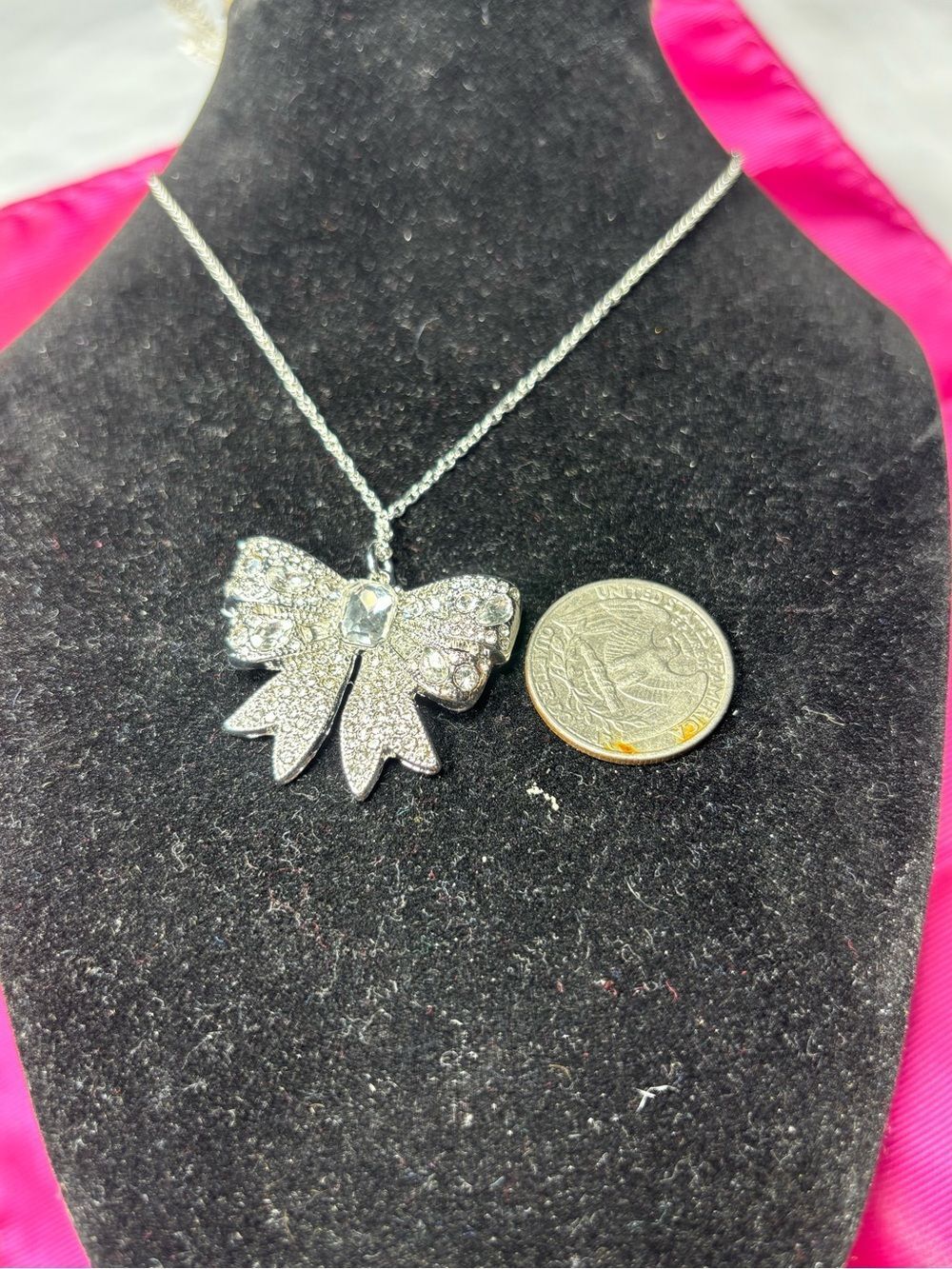 New Silver Crystal Bow Pendant Necklace - Picture 4 of 6